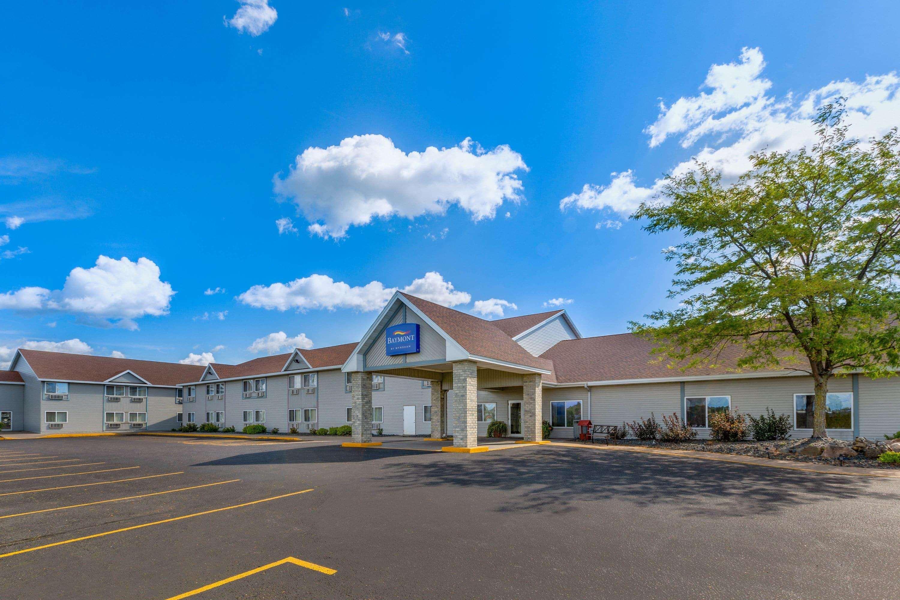 Hotel Baymont By Wyndham Baldwin Esterno foto