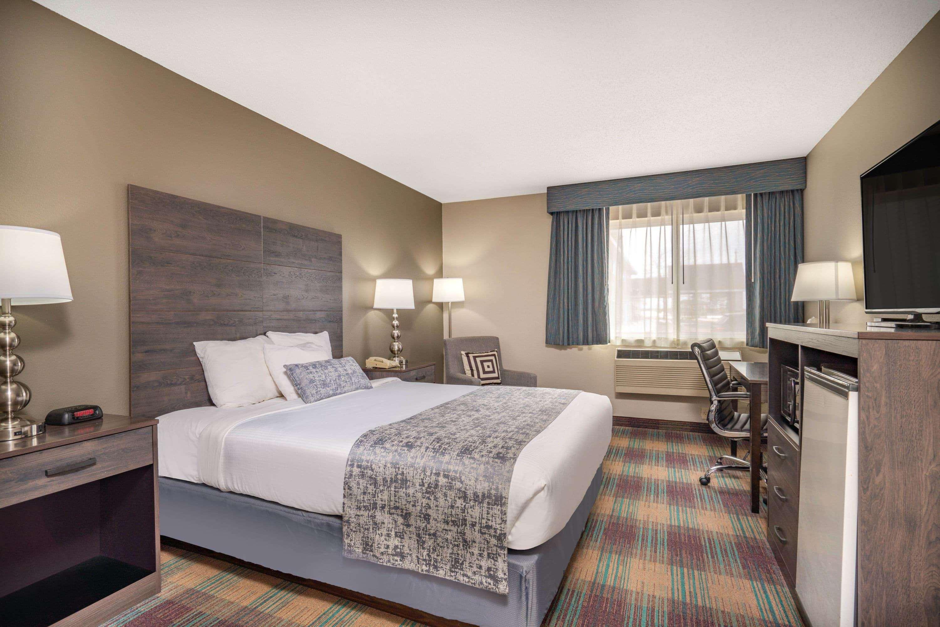 Hotel Baymont By Wyndham Baldwin Esterno foto