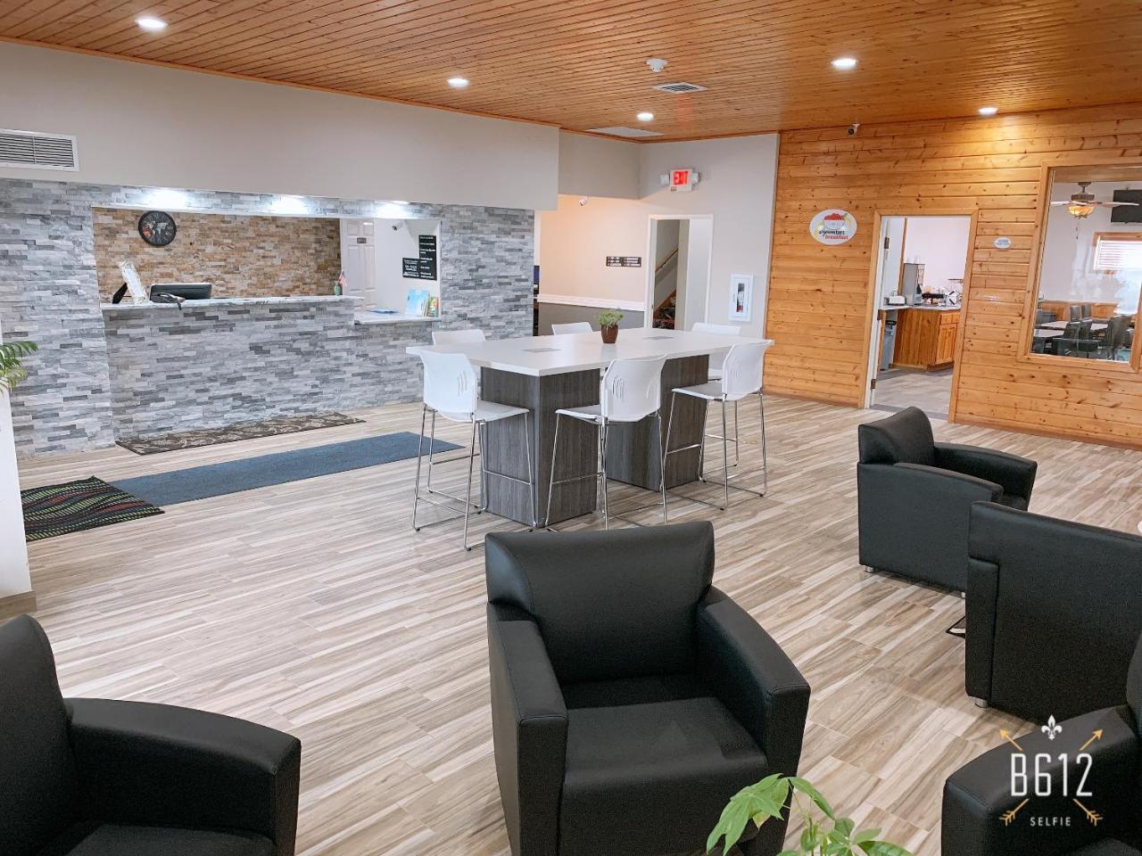 Hotel Baymont By Wyndham Baldwin Esterno foto